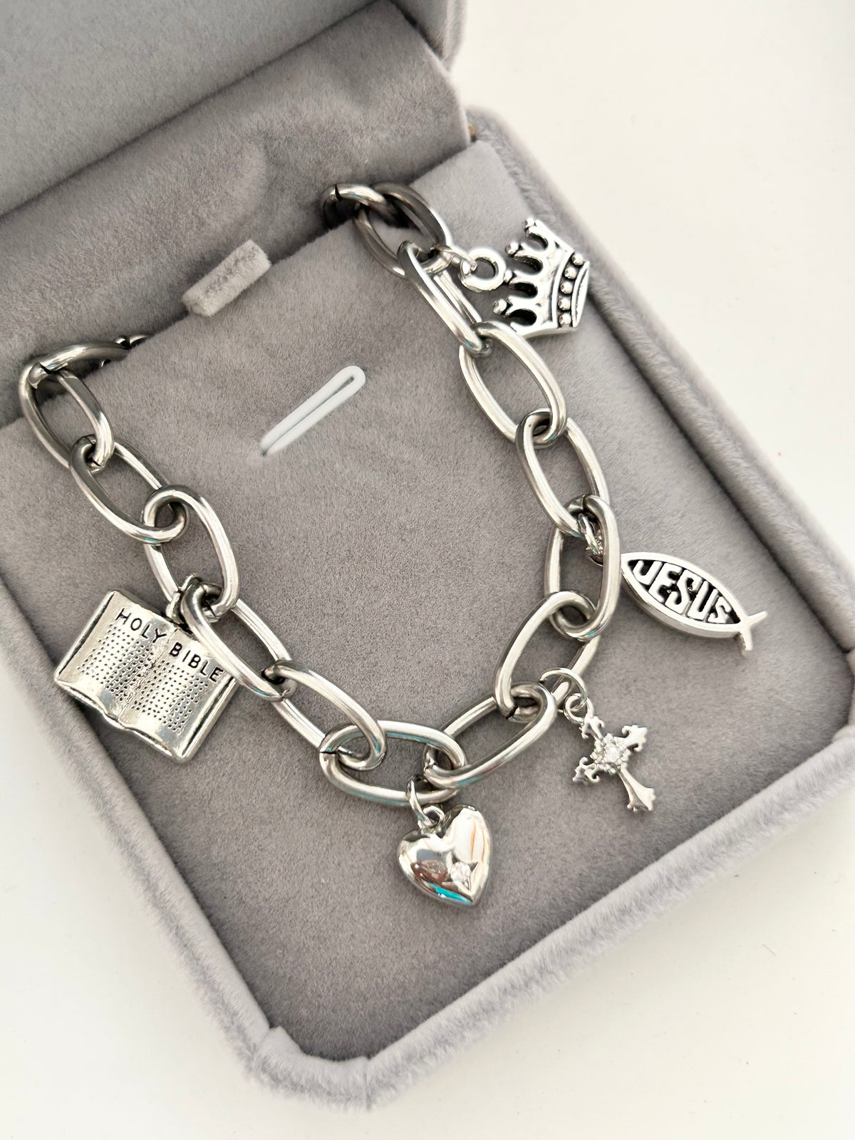 Daughter of the King Charm Bracelet - Large links