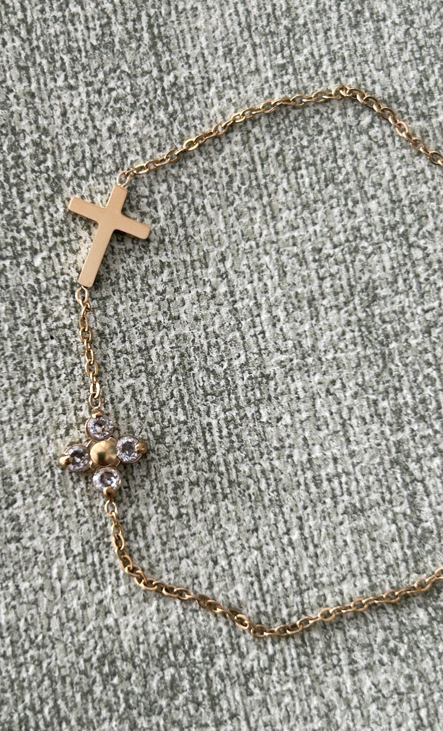Cross + Bloom Chain Bracelet